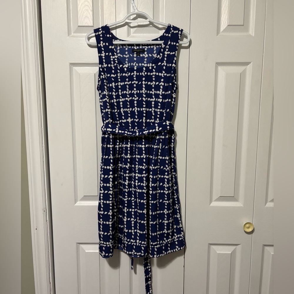 Banana Republic Navy Blue and White Sleeveless Dress
